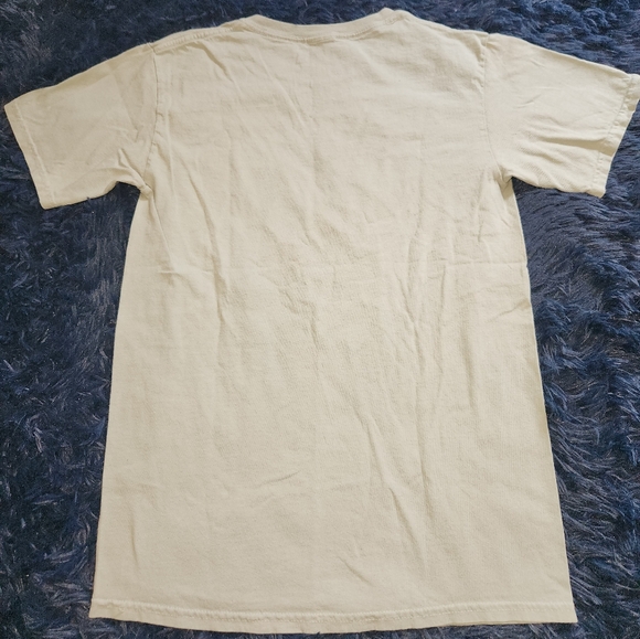 Billie Eilish Pop Star Licensed Merch Album Tour Green T-Shirt Size Small - Picture 2 of 4